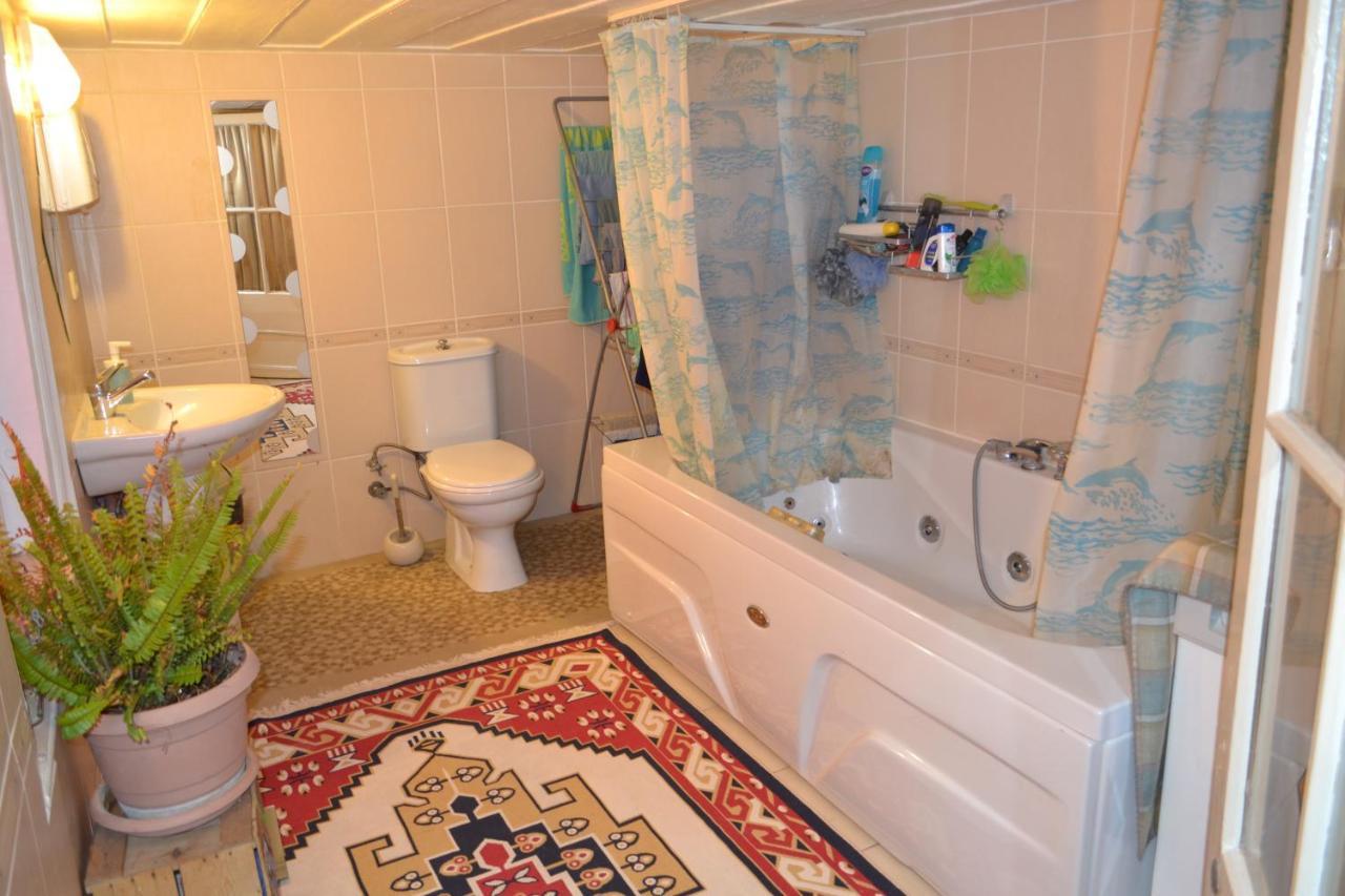 My Happy Home Hostel Измир Экстерьер фото